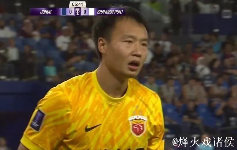亚冠-陈威12次神扑 上海海港客场0-0战平柔佛新山 亚冠-陈威12次神扑 上海海港客场0-0战平柔佛新山
